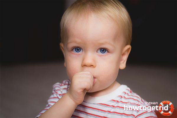 Comment sevrer un bébé pour sucer un doigt