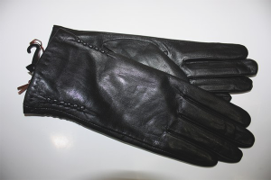 Comment nettoyer les gants en cuir