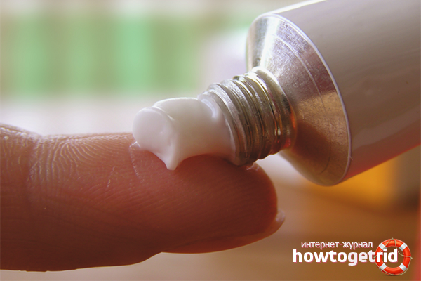 Comment se débarrasser rapidement d'un œil au beurre noir