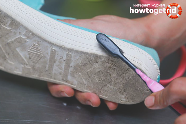 Comment laver une semelle blanche sur des baskets