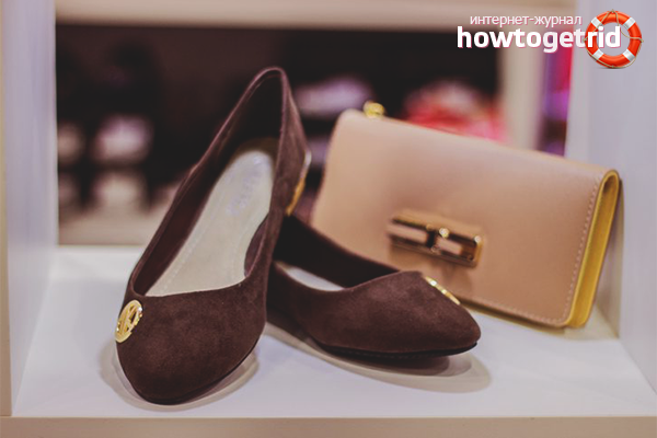 Comment étirer des ballerines en daim