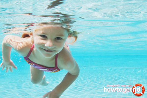 Comment apprendre à un enfant à nager