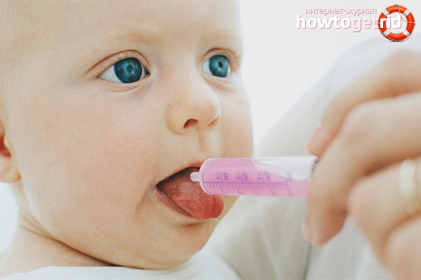 Traitement du muguet dans la bouche d'un nourrisson