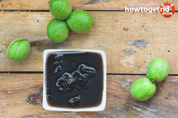 Confiture de noix verte