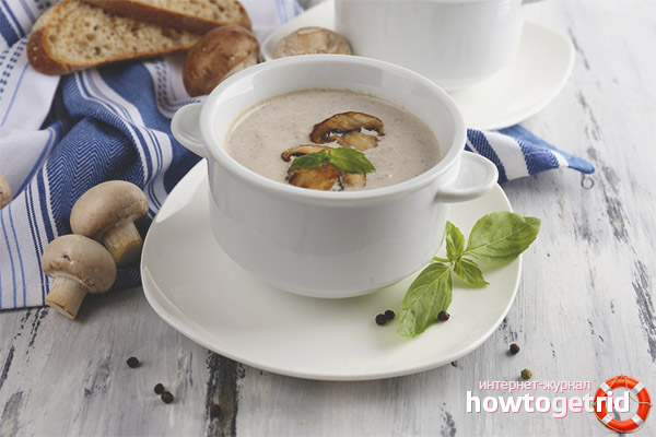 Soupe aux champignons pendant l'allaitement